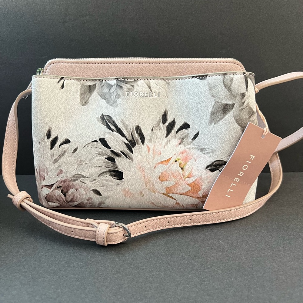NWT FIORELLI CROSSBODY SHOULDER BAG PURSE